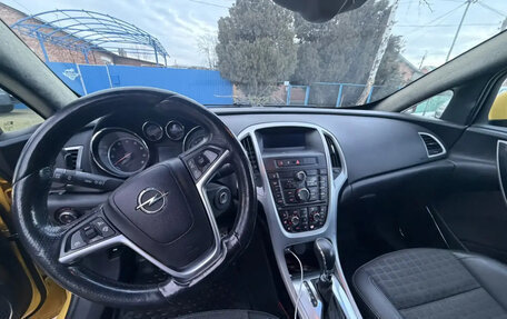 Opel Astra J, 2012 год, 730 000 рублей, 5 фотография