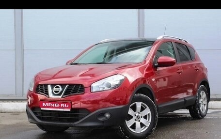 Nissan Qashqai, 2011 год, 900 000 рублей, 1 фотография
