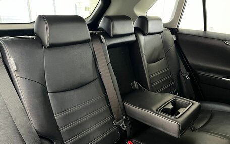 Toyota RAV4, 2021 год, 3 880 000 рублей, 17 фотография