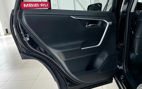 Toyota RAV4, 2021 год, 3 880 000 рублей, 26 фотография