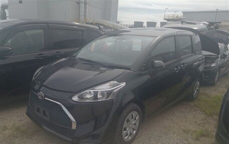 Toyota Sienta II, 2019 год, 1 550 000 рублей, 14 фотография