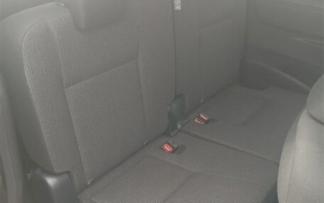 Toyota Sienta II, 2019 год, 1 550 000 рублей, 12 фотография