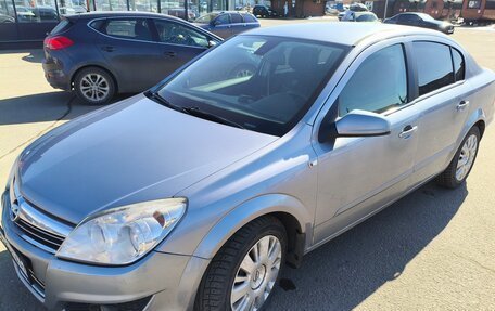 Opel Astra H, 2007 год, 520 000 рублей, 1 фотография