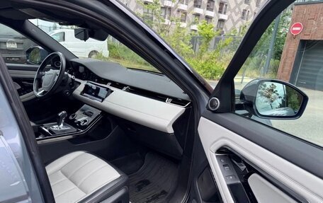 Land Rover Range Rover Evoque II, 2019 год, 3 900 000 рублей, 8 фотография