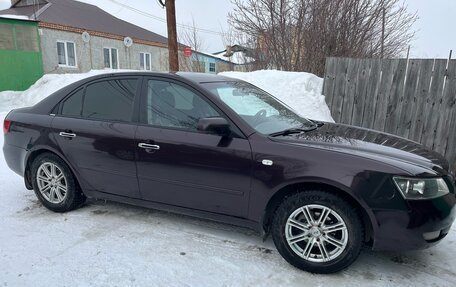 Hyundai Sonata VI, 2006 год, 650 000 рублей, 4 фотография