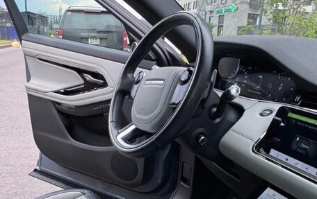 Land Rover Range Rover Evoque II, 2019 год, 3 900 000 рублей, 7 фотография