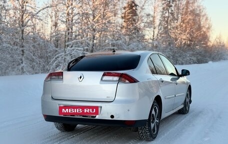 Renault Laguna III рестайлинг, 2010 год, 450 000 рублей, 3 фотография