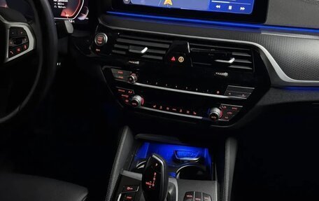 BMW 5 серия, 2022 год, 4 950 000 рублей, 11 фотография