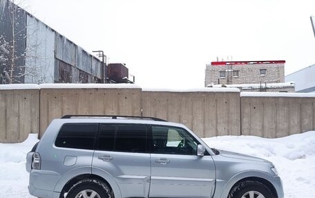 Mitsubishi Pajero IV, 2012 год, 2 100 000 рублей, 3 фотография