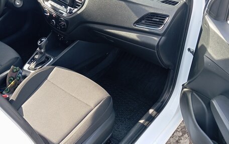 Hyundai Solaris II рестайлинг, 2022 год, 1 450 000 рублей, 7 фотография