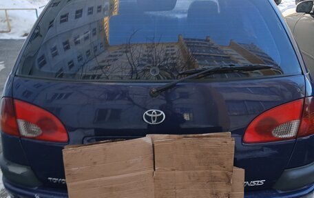 Toyota Avensis III рестайлинг, 1999 год, 220 000 рублей, 2 фотография