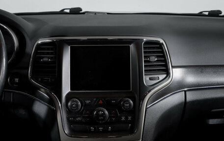 Jeep Grand Cherokee, 2015 год, 3 150 000 рублей, 13 фотография