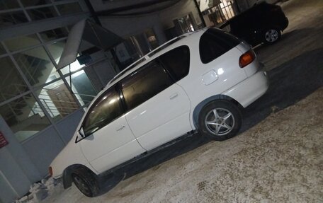 Toyota Ipsum II, 2000 год, 610 000 рублей, 4 фотография