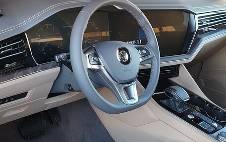 Volkswagen Touareg III, 2020 год, 6 000 000 рублей, 4 фотография