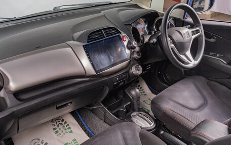 Honda Fit III, 2011 год, 999 000 рублей, 14 фотография