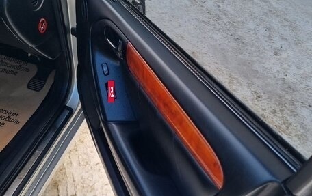 Lexus GS II рестайлинг, 2001 год, 950 000 рублей, 10 фотография