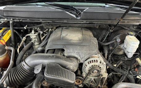 Cadillac Escalade III, 2010 год, 2 500 000 рублей, 3 фотография