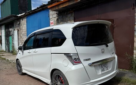 Honda Freed I, 2013 год, 1 200 000 рублей, 3 фотография