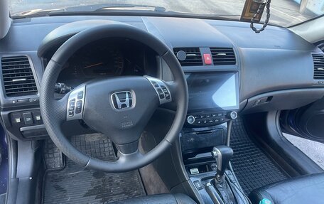 Honda Accord VII рестайлинг, 2005 год, 980 000 рублей, 8 фотография