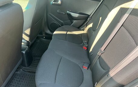 KIA Rio III рестайлинг, 2015 год, 920 000 рублей, 7 фотография