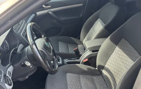 Skoda Octavia, 2012 год, 930 000 рублей, 23 фотография