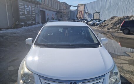 Toyota Avensis III рестайлинг, 2011 год, 1 550 000 рублей, 2 фотография
