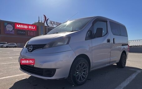 Nissan NV200, 2013 год, 1 100 000 рублей, 2 фотография