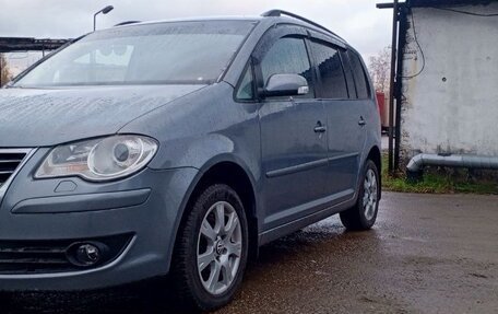 Volkswagen Touran III, 2007 год, 800 000 рублей, 11 фотография