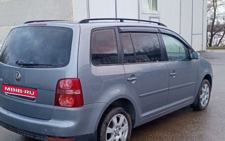 Volkswagen Touran III, 2007 год, 800 000 рублей, 7 фотография