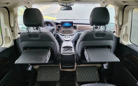 Mercedes-Benz V-Класс, 2022 год, 12 740 000 рублей, 23 фотография