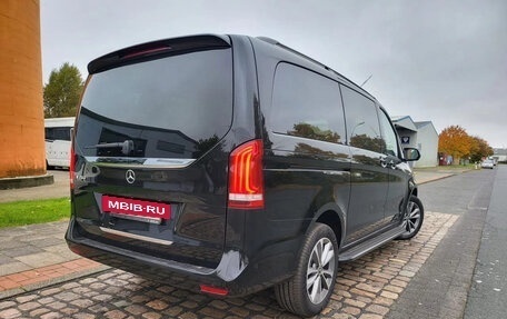 Mercedes-Benz V-Класс, 2022 год, 12 740 000 рублей, 19 фотография