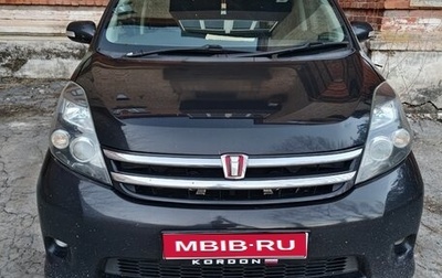Toyota ISis I, 2010 год, 1 300 000 рублей, 1 фотография