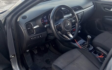 KIA Rio III рестайлинг, 2017 год, 1 250 000 рублей, 6 фотография