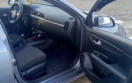 KIA Rio III рестайлинг, 2017 год, 1 250 000 рублей, 3 фотография