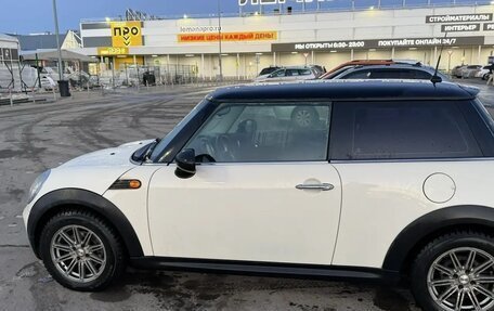 MINI Hatch, 2010 год, 700 000 рублей, 2 фотография