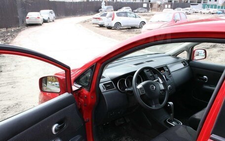 Nissan Tiida, 2011 год, 750 000 рублей, 9 фотография