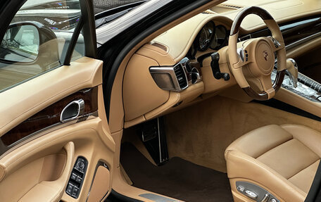 Porsche Panamera II рестайлинг, 2010 год, 2 800 000 рублей, 10 фотография