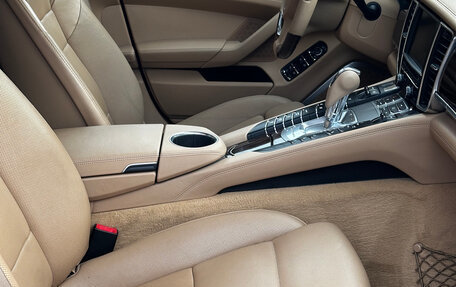 Porsche Panamera II рестайлинг, 2010 год, 2 800 000 рублей, 19 фотография