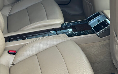 Porsche Panamera II рестайлинг, 2010 год, 2 800 000 рублей, 25 фотография