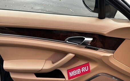 Porsche Panamera II рестайлинг, 2010 год, 2 800 000 рублей, 29 фотография