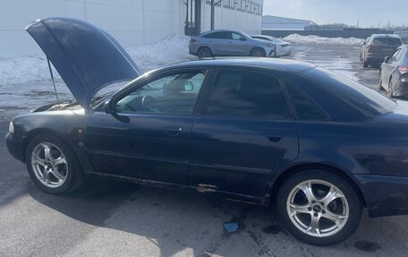 Audi A4, 1997 год, 280 000 рублей, 2 фотография