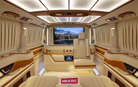 Mercedes-Benz V-Класс, 2025 год, 48 300 000 рублей, 5 фотография