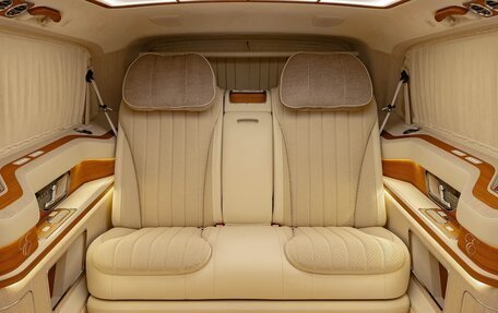 Mercedes-Benz V-Класс, 2025 год, 48 300 000 рублей, 19 фотография