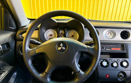 Mitsubishi Outlander III рестайлинг 3, 2004 год, 599 000 рублей, 15 фотография