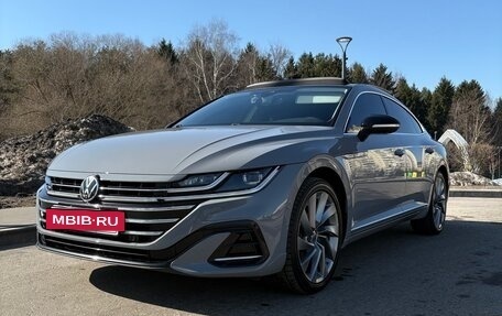 Volkswagen Passat CC, 2022 год, 5 490 000 рублей, 2 фотография