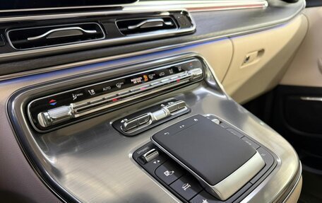 Mercedes-Benz V-Класс, 2025 год, 15 000 000 рублей, 20 фотография