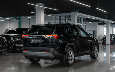 Toyota RAV4, 2020 год, 3 490 000 рублей, 4 фотография