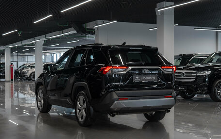 Toyota RAV4, 2020 год, 3 490 000 рублей, 5 фотография