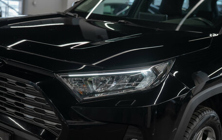 Toyota RAV4, 2020 год, 3 490 000 рублей, 23 фотография