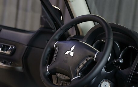 Mitsubishi Pajero IV, 2012 год, 2 099 000 рублей, 11 фотография